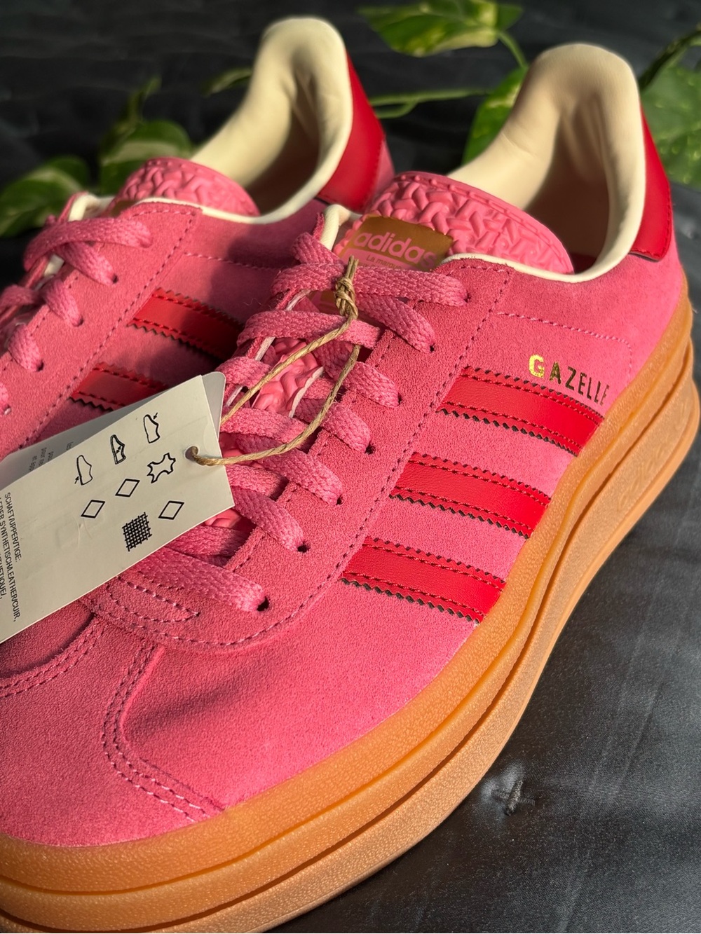 🆕 adidas| Women’s Adidas Gazelle Bold Rose Tone Scarlet New 7.5W/6Y JQ74074 - Picture 2 of 10